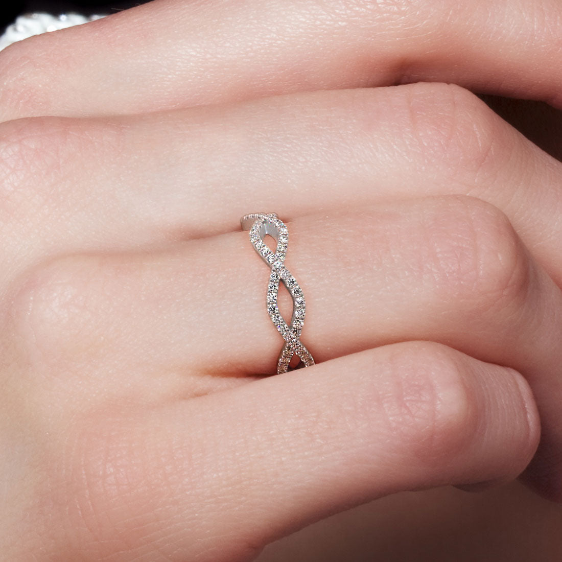 Round Moissanite Diamond Infinity Style Eternity Ring