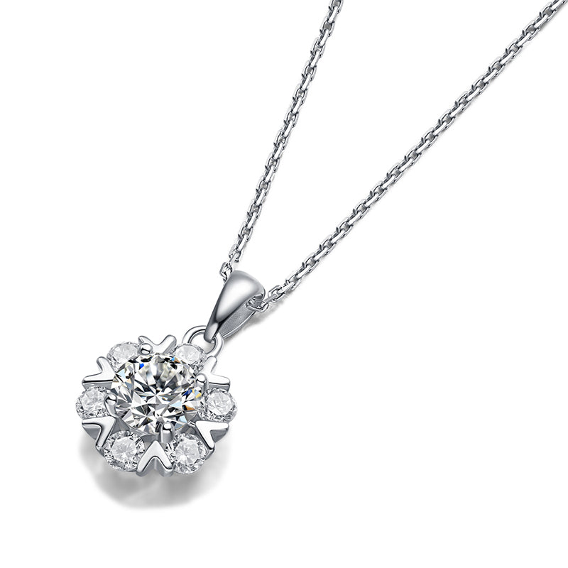 Round Shape Moissanite Diamond Sparkling Snowflake Necklace