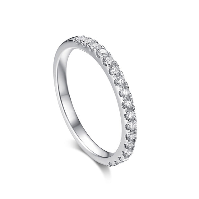 Manhattan Petite Moissanite Wedding Band
