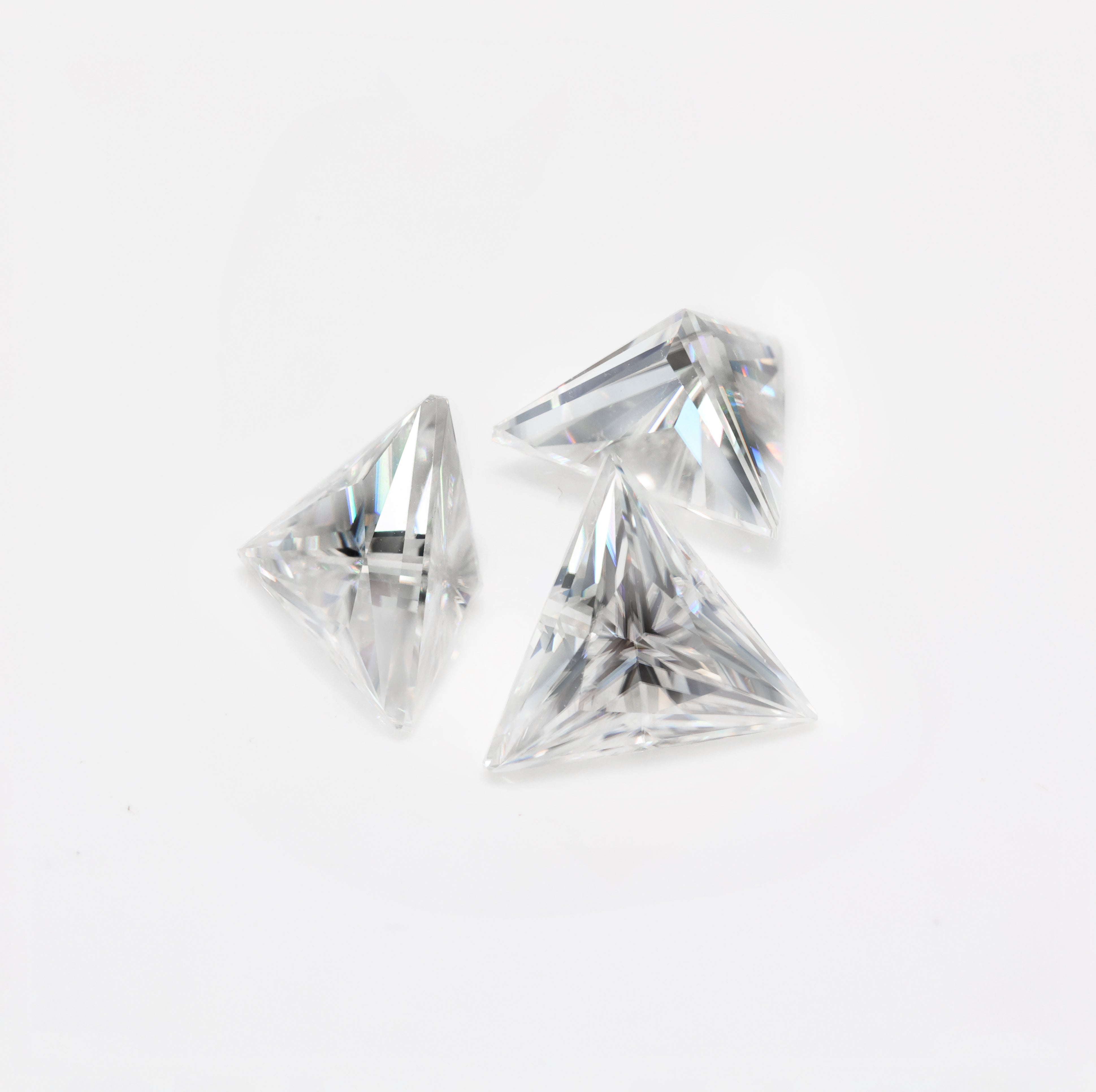 Triangle Perfect Polished Triangle Cut Moissanite Diamond