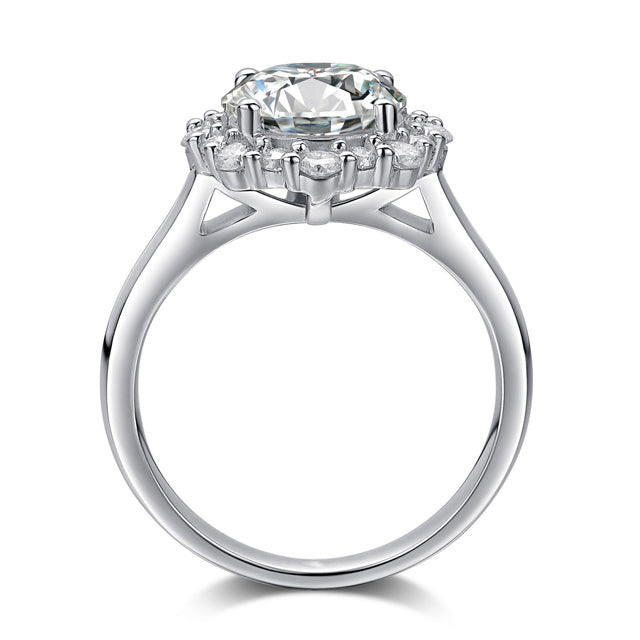 Madrid Classic Round Cut Moissanite Diamond  Engagement Ring