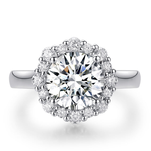 Madrid Classic Round Cut Moissanite Diamond  Engagement Ring