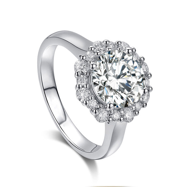 Madrid Classic Round Cut Moissanite Diamond  Engagement Ring