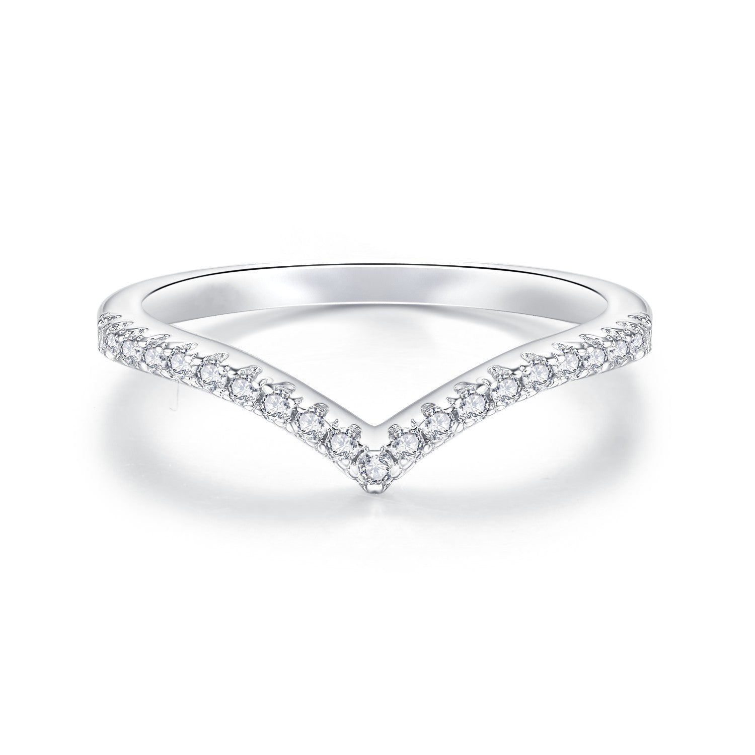 Luxe Chevron Accented Band Moissanite Diamond Wedding Rings